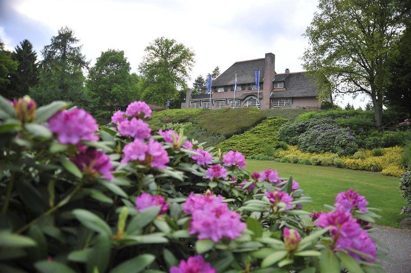Fletcher Hotel Restaurant De Wipselberg-Veluwe Beekbergen Esterno foto