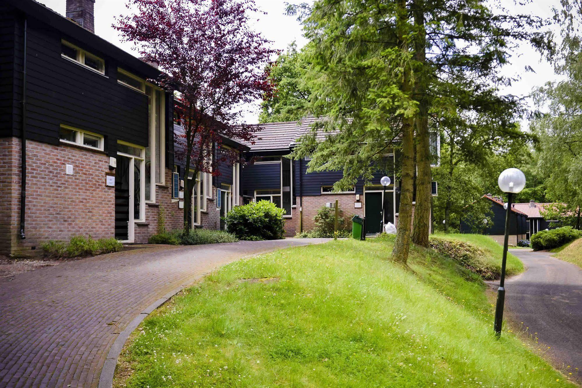 Fletcher Hotel Restaurant De Wipselberg-Veluwe Beekbergen Esterno foto