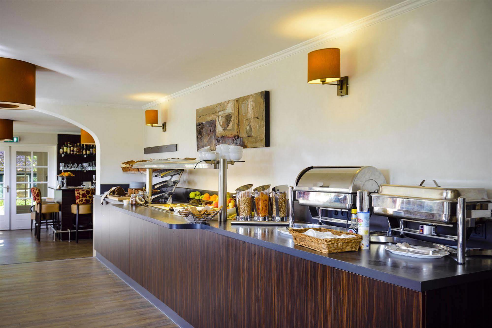 Fletcher Hotel Restaurant De Wipselberg-Veluwe Beekbergen Esterno foto